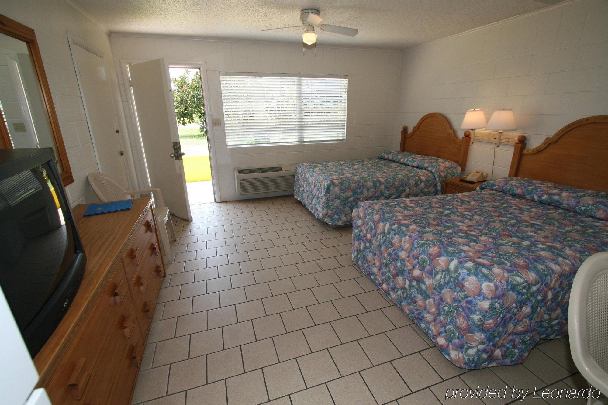 South Beach Inn Beach Motel South Padre Island Room photo